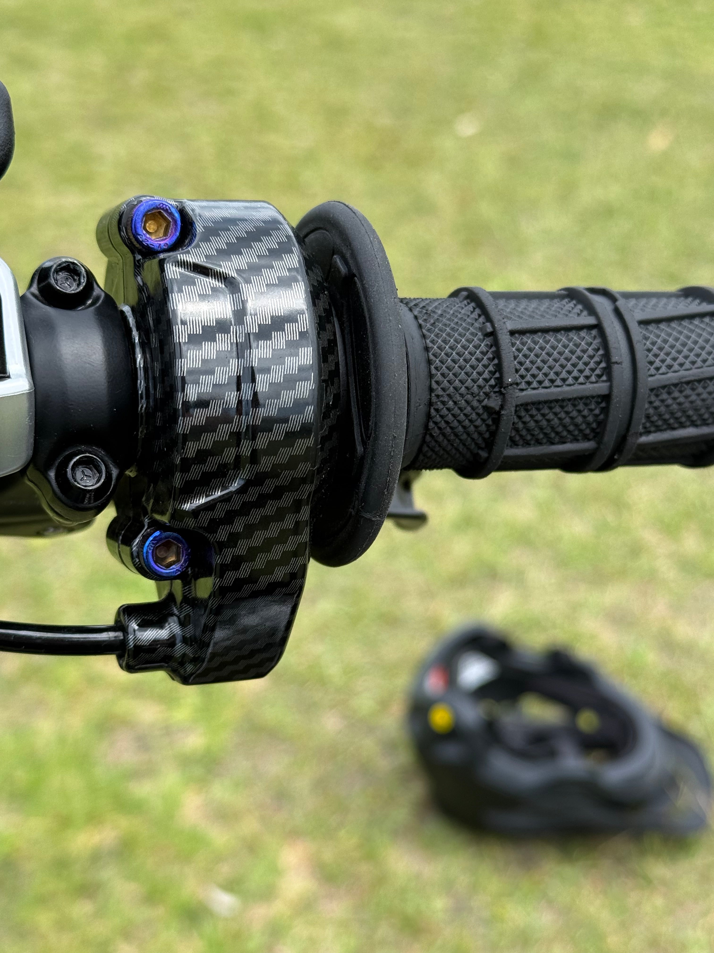 Surron throttle bolts