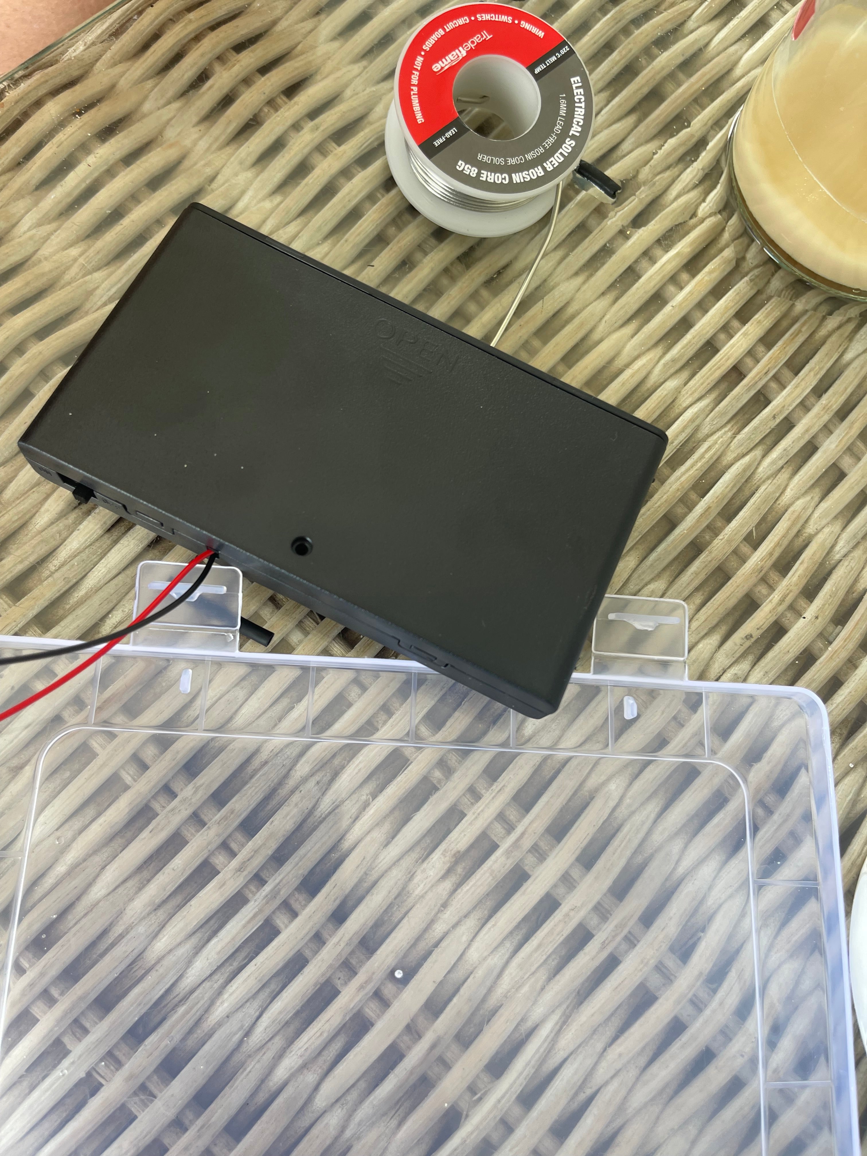 Battery powered surron horn