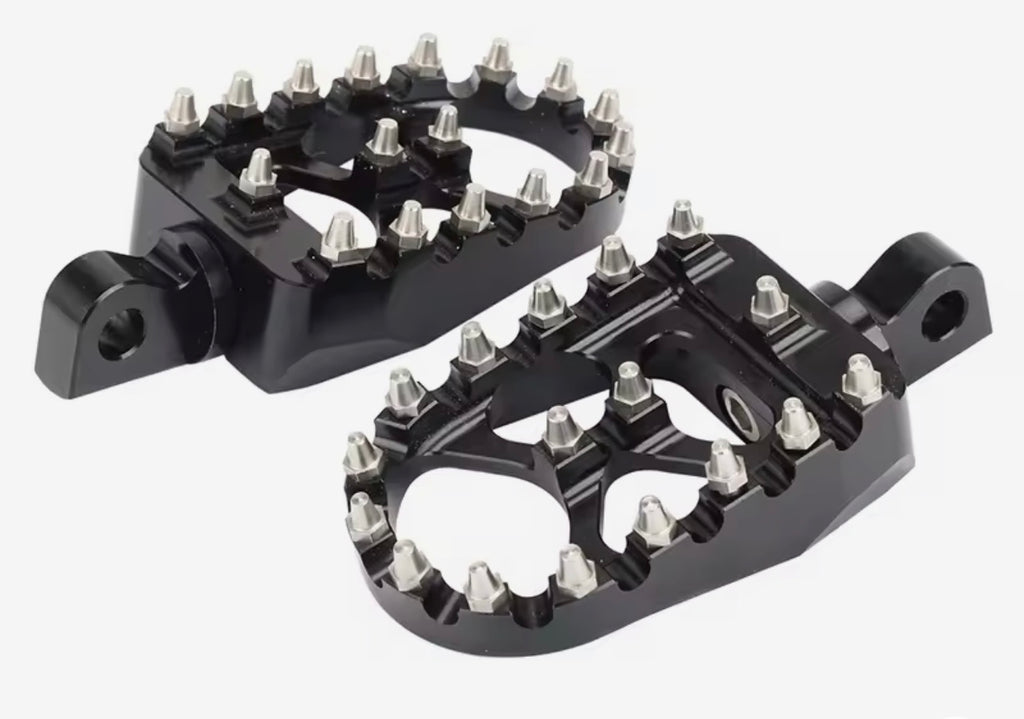 Moto pegs