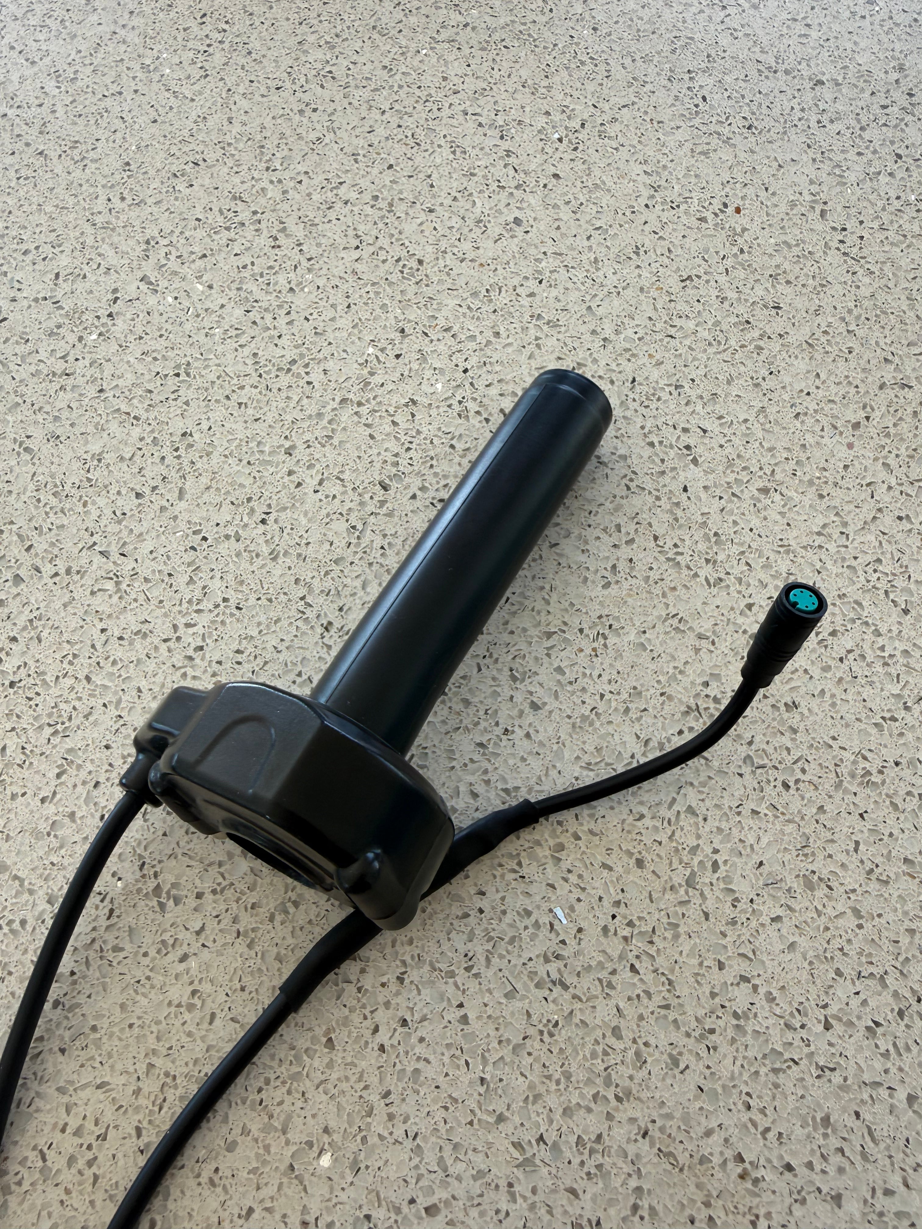 dirodi surron plug and play throttle