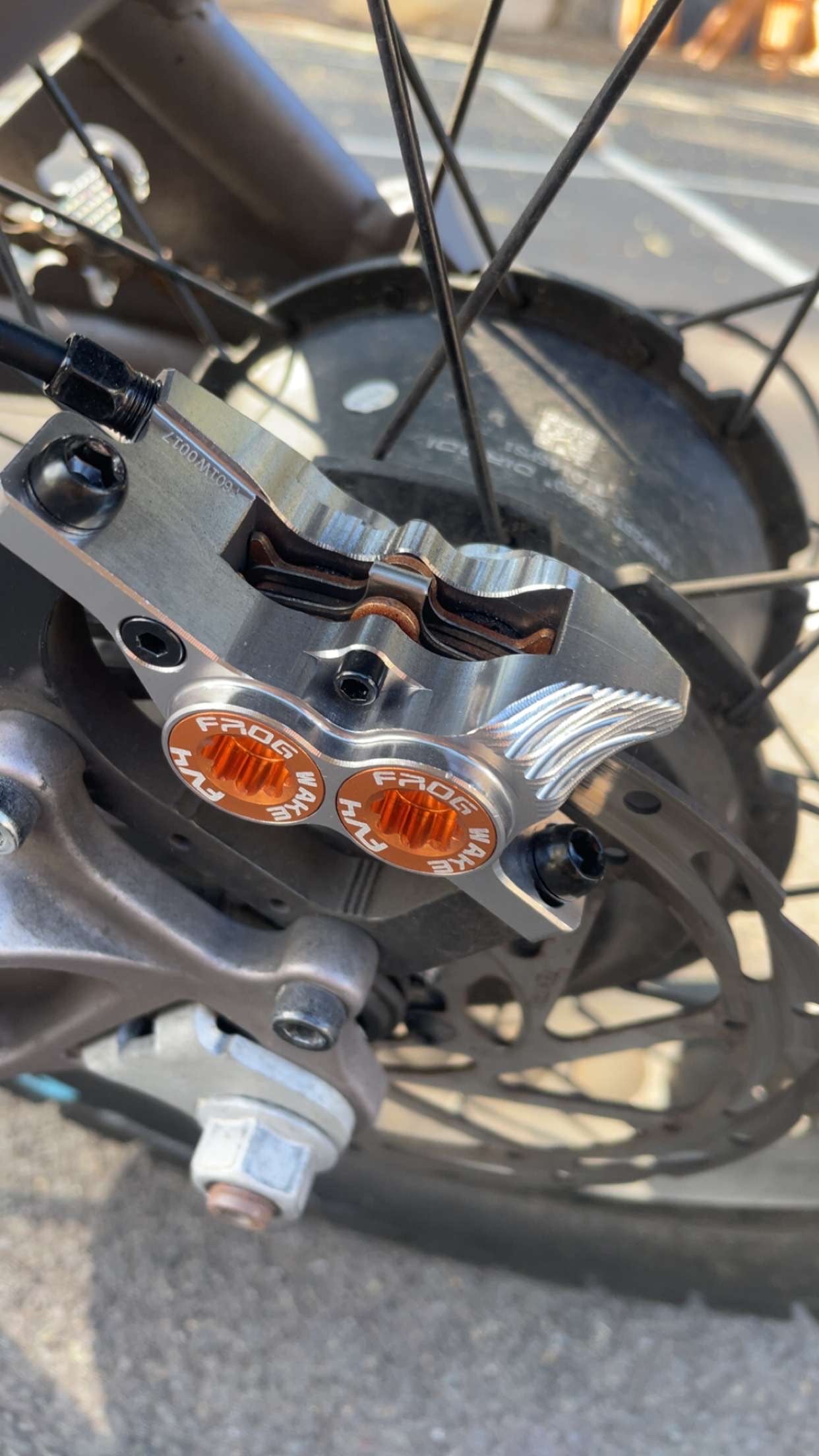 Emoto breaks  4 piston brakes set