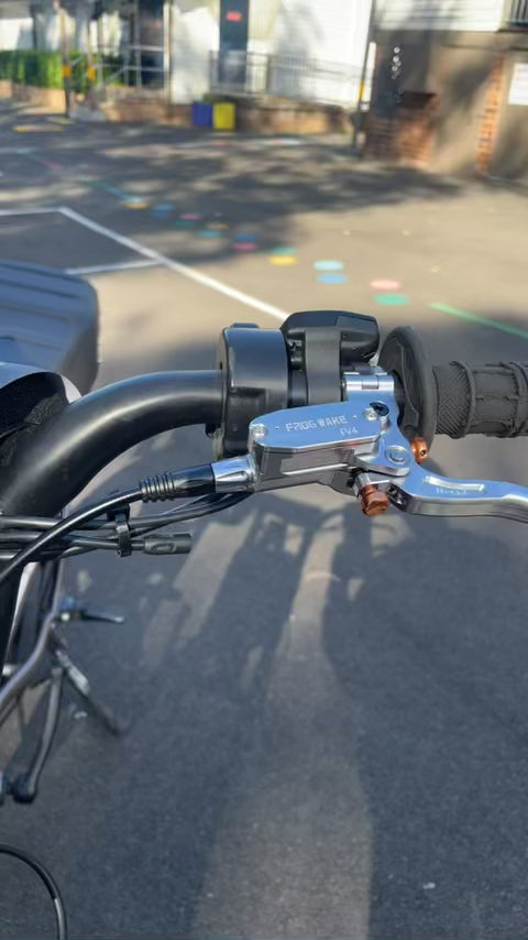Emoto breaks  4 piston brakes set