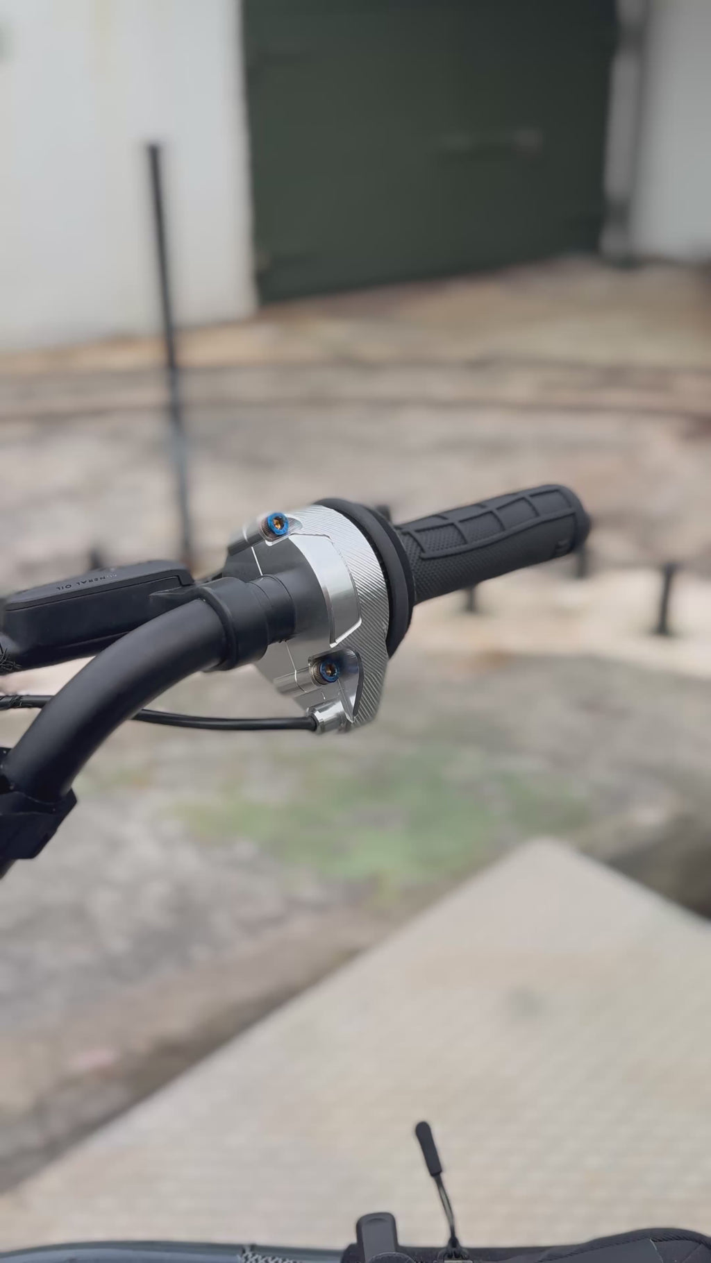 Chrome cnc throttle